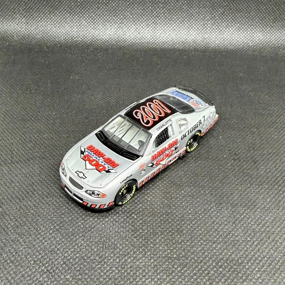Team Caliber 2001‎ UAW-GM Quality 500 Charlotte Chey Monte Carlo 1/64 Diecast